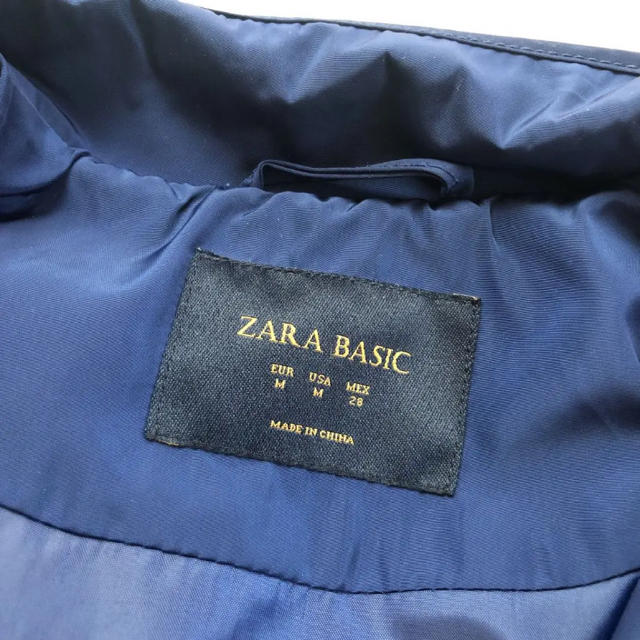 ZARA(ザラ)のZARA マウンテンパーカー  ネイビー レディースのジャケット/アウター(ナイロンジャケット)の商品写真