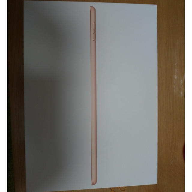 iPad 第6世代 simフリー 1