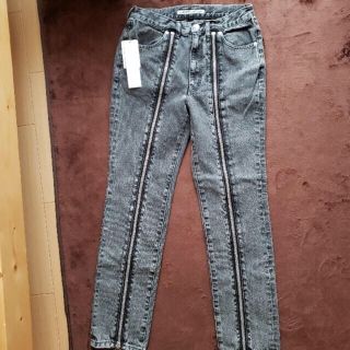 「JOHN LAWRENCE SULLIVAN ジップデニム 48」に近い商品 「JOHN LAWRENCE SULLIVAN ジップデニム 48」に近い商品