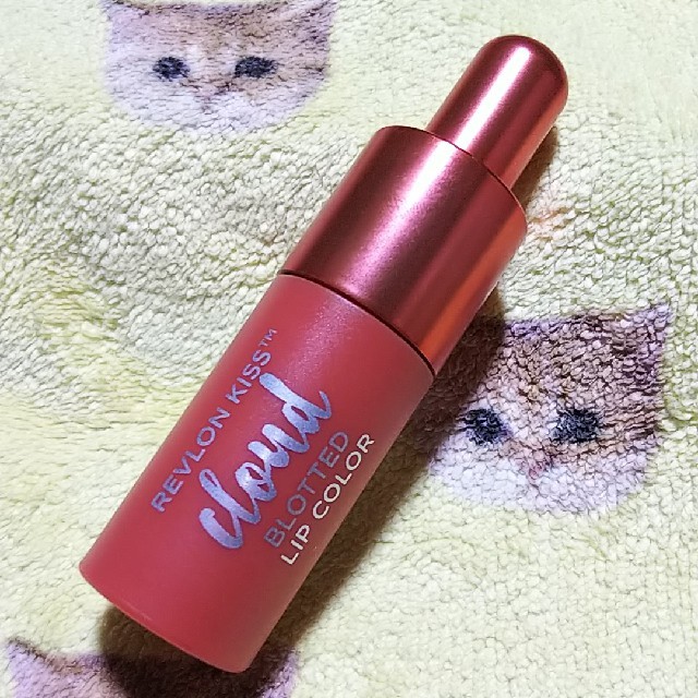 REVLON(レブロン)のレブロン キス クラウド ブロッテッド リップカラー コスメ/美容のベースメイク/化粧品(口紅)の商品写真