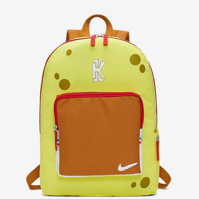 NIKE(ナイキ)のNIKE KYRIE クラシック スポンジボブ バックパック メンズのバッグ(バッグパック/リュック)の商品写真