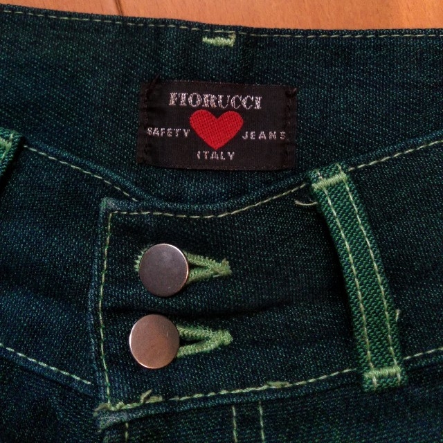 Fiorucci(フィオルッチ)の【carina様専用】FIORUCCIデニム ジーンズ  レディースのパンツ(デニム/ジーンズ)の商品写真