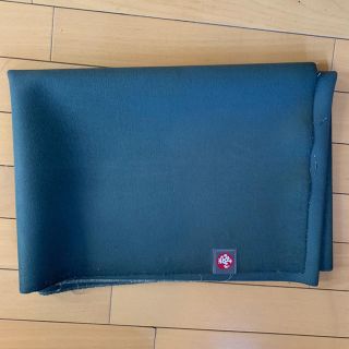 Manduka エコスーパーライト トラベルマット(ヨガ)