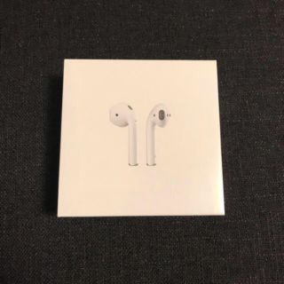 アップル(Apple)のairpods(ヘッドフォン/イヤフォン)