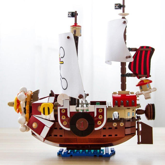 Lego レゴ サウザンドサニー号 ワンピース ブロック 船 互換品の通販 By Yuna S Shop レゴならラクマ