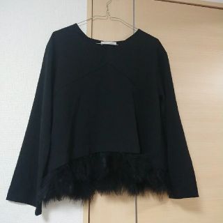 カプリシューレマージュ(CAPRICIEUX LE'MAGE)のファーtops(カットソー(長袖/七分))