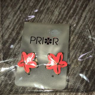 プリオール(PRIOR)のピアス(ピアス)