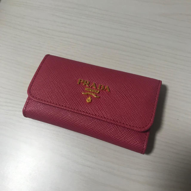 お値下げ中】プラダ キーケース 未使用品-
