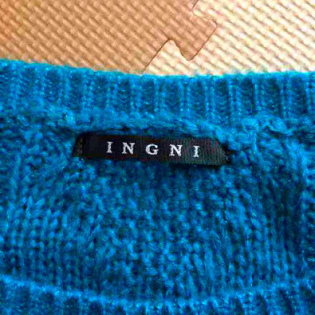 INGNI(イング)のINGNI ニット トップス ブルー レディースのトップス(ニット/セーター)の商品写真