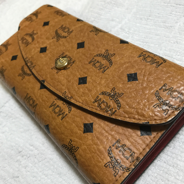 MCM(エムシーエム)のMCM 長財布 レディースのファッション小物(財布)の商品写真