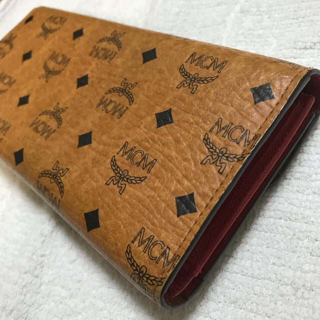 MCM(エムシーエム)のMCM 長財布 レディースのファッション小物(財布)の商品写真