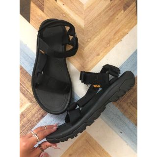 テバ(Teva)のteva HURRICANE(サンダル)