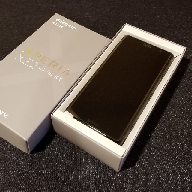 Xperia XZ2 Compact SO-05K simフリー 未使用