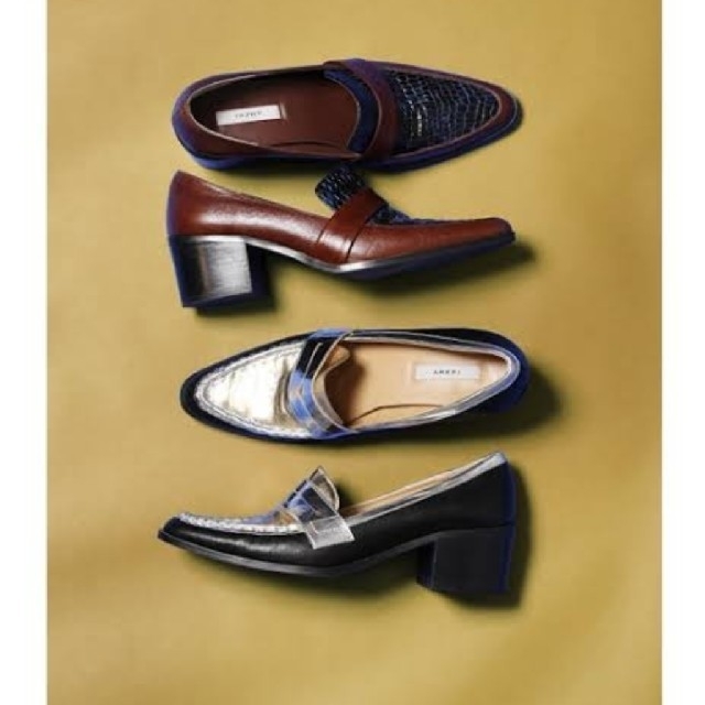 Ameri VINTAGE(アメリヴィンテージ)のAMERI POINTED COIN LOAFER レディースの靴/シューズ(ローファー/革靴)の商品写真