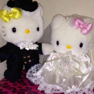 ウェディングキティ&ダニエル 【桂由美デザインウェディングドレス】
