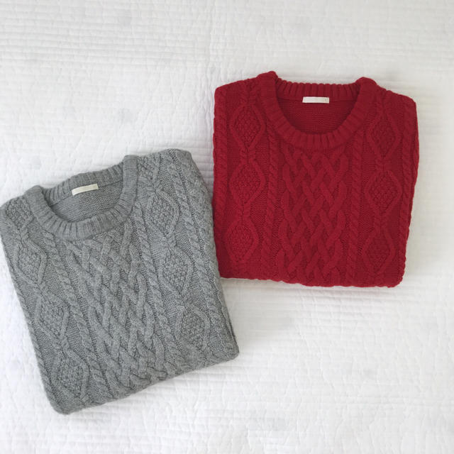 GU(ジーユー)のペアルック カップル セット ケーブル編み ニット セーター 冬 メンズのトップス(ニット/セーター)の商品写真