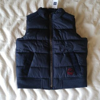 ベビーギャップ(babyGAP)の新品　ベビーギャップ　ベスト110(ジャケット/上着)