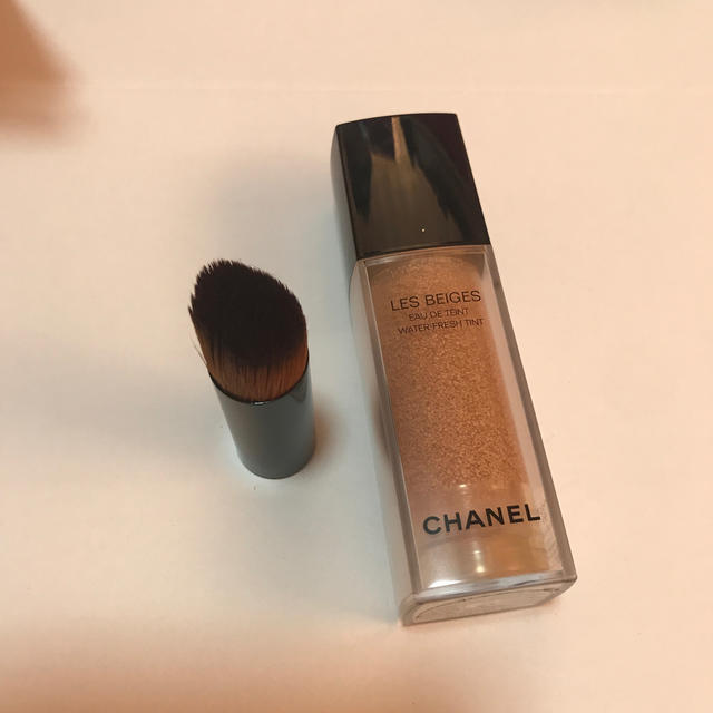 レ ベージュオードゥ タン ライト☆CHANEL ☆ファンデーション