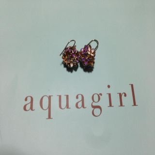 アクアガール(aquagirl)のフラワーピアス(ピアス)