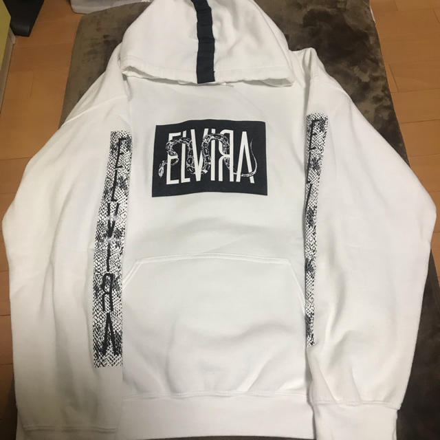 ELVIRA パーカー Lサイズパーカー