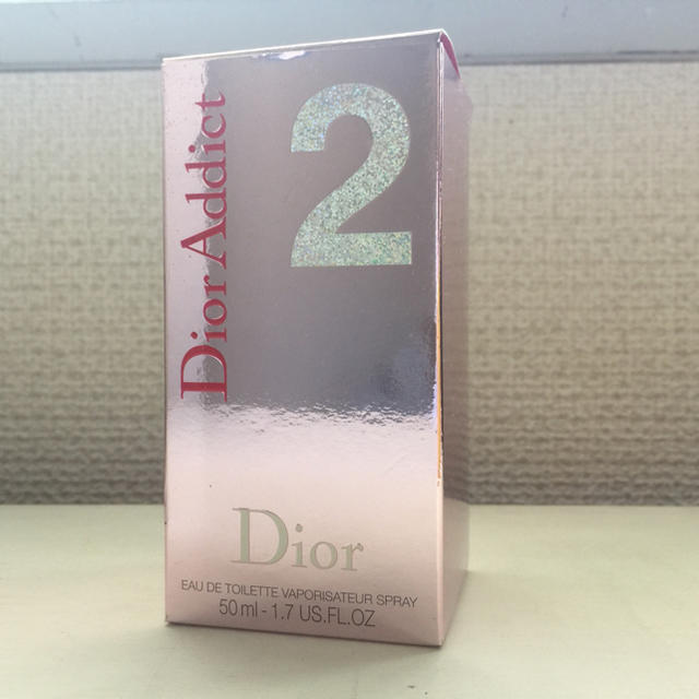 Dior(ディオール)のディオール アディクト2 50ml  コスメ/美容の香水(香水(女性用))の商品写真