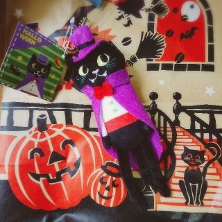 カルディ(KALDI)のカルディ ハロウィン くたくた黒ネコちゃん ヴァンパイア(キーホルダー)