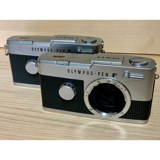 OLYMPUS(オリンパス)のolympus pen ft 2台 スマホ/家電/カメラのカメラ(フィルムカメラ)の商品写真