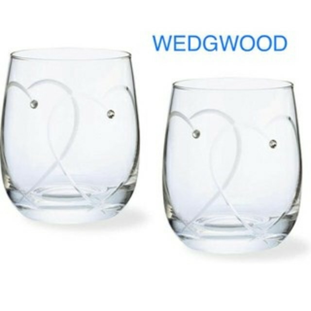 WEDGWOOD(ウェッジウッド)のウェッジウッド  ハート  グラス  ペア  セット インテリア/住まい/日用品のキッチン/食器(グラス/カップ)の商品写真