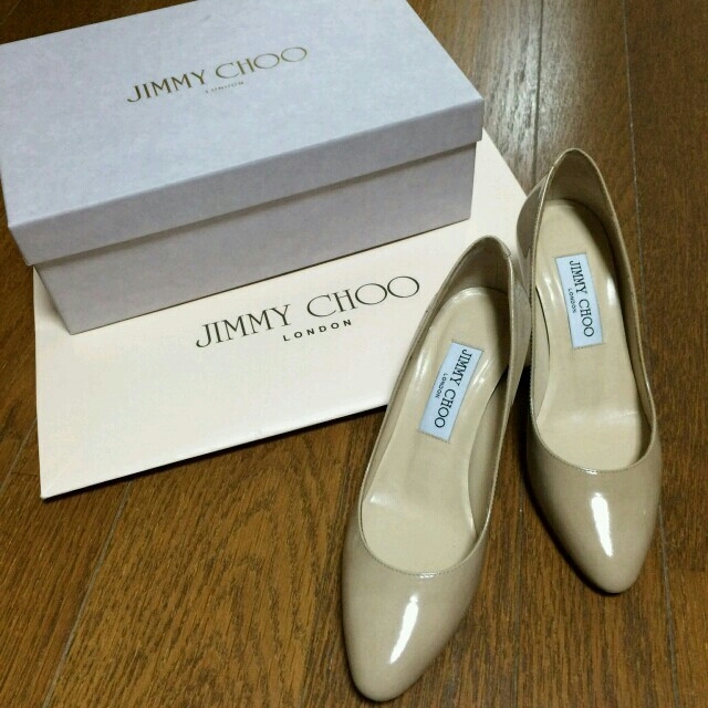 取寄商品 ほぼ新品JIMMYCHOO♥ベージュパンプス | www.sunpower.cz