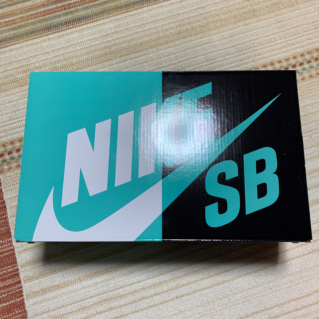 即配送 Supreme Nike SB Dunk Low 27 Navy