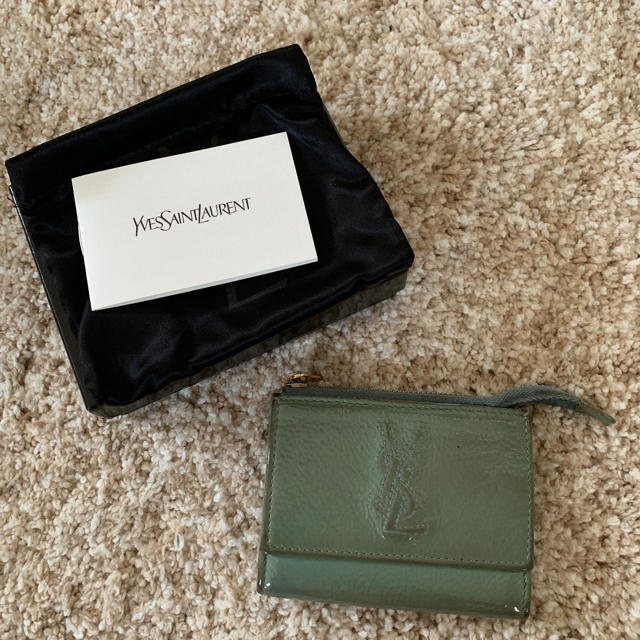 Saint Laurent(サンローラン)のyves saint laurent イヴサンローラン カードケース レディースのファッション小物(名刺入れ/定期入れ)の商品写真