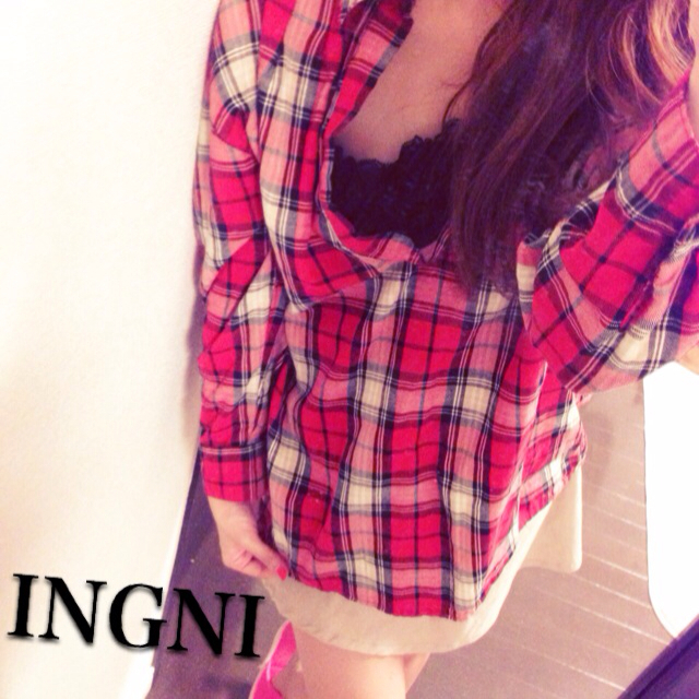 INGNI(イング)のなぁ様☆お取り置き中 レディースのトップス(シャツ/ブラウス(長袖/七分))の商品写真