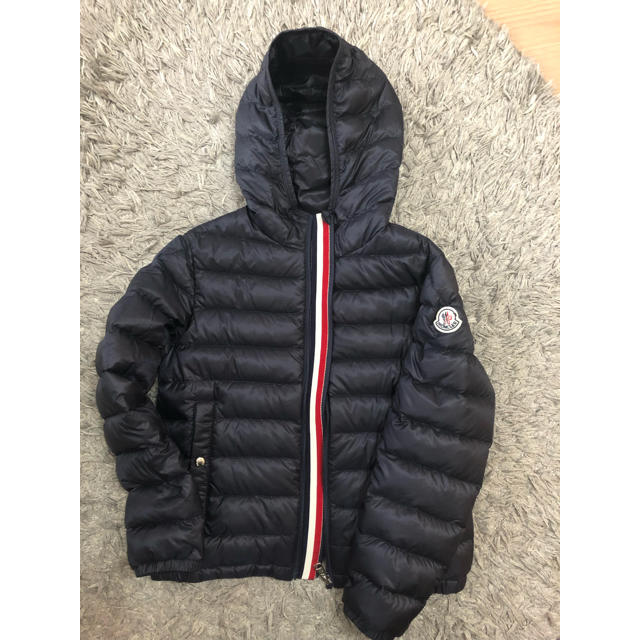 MONCLER(モンクレール)のモンクレール ダウンジャケット フード 140 10A キッズ キッズ/ベビー/マタニティのキッズ服女の子用(90cm~)(コート)の商品写真