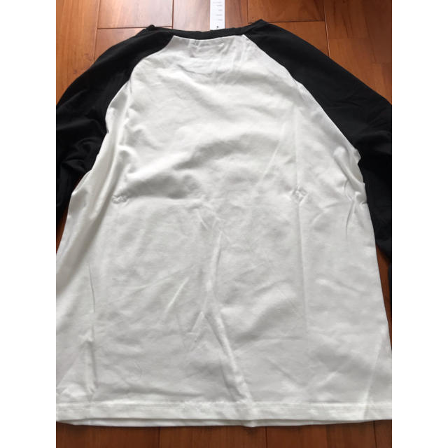 【新品タグ付き】girlydoll ロンT 長袖Tシャツ ブラック×ホワイト メンズのトップス(Tシャツ/カットソー(七分/長袖))の商品写真