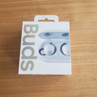 ギャラクシー(Galaxy)のGalaxy　 buds　新品(ヘッドフォン/イヤフォン)