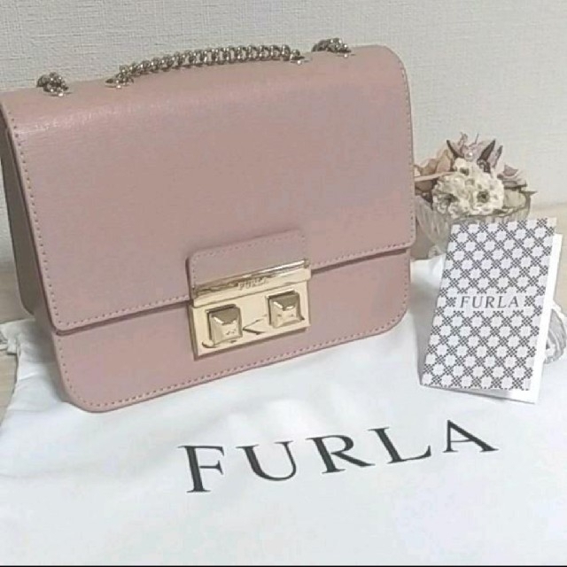 FURLA　新品　メトロポリス　ベラショルダーバッグ