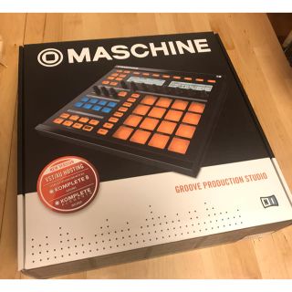 超美品 Native Instruments Maschine 本体 元箱付(MIDIコントローラー)