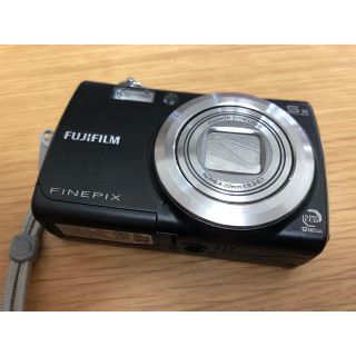 フジフイルム(富士フイルム)の専用■デジタルカメラ FINEPIX F100fd(コンパクトデジタルカメラ)