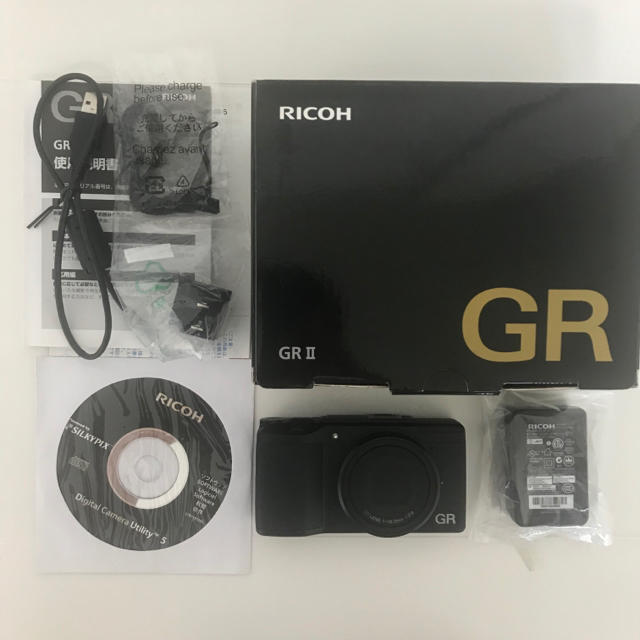 RICOH(リコー)のにゃんこママ様専用☆RICOH GR2 ☆美品☆ スマホ/家電/カメラのカメラ(コンパクトデジタルカメラ)の商品写真