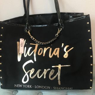 ヴィクトリアズシークレット(Victoria's Secret)の限定 新品 ビクトリアシークレット スタッズ トートバッグ(トートバッグ)