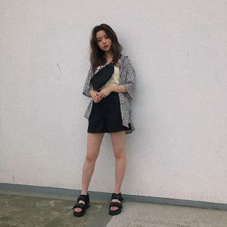 マウジー(moussy)のmoussy レオパードシャツ(シャツ/ブラウス(半袖/袖なし))