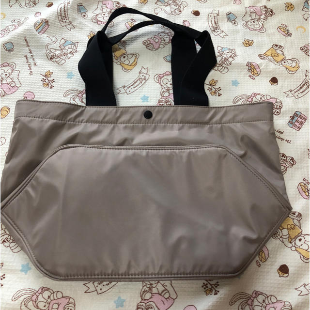 UNIQLO(ユニクロ)のユニクロ ナイロントートバッグ レディースのバッグ(トートバッグ)の商品写真