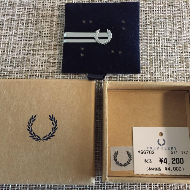 FRED PERRY - FRED PERRY 【数量限定、新品・未使用】ネクタイピンの FRED PERRY - FRED PERRY 【数量限定、新品・未使用】ネクタイピンの