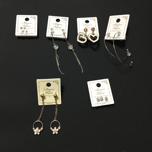 3coins イヤリングセットの通販 By Izm スリーコインズならラクマ 3coins イヤリングセットの通販 By Izm スリーコインズならラクマ