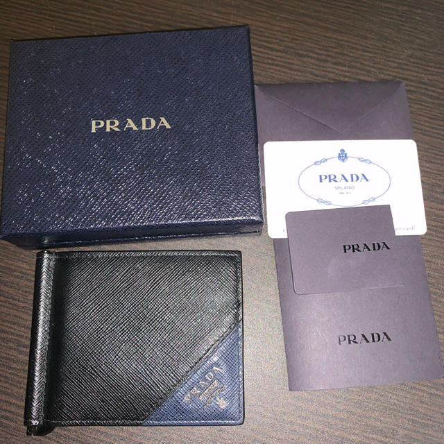 期間限定値下げ PRADA マネークリップ 財布