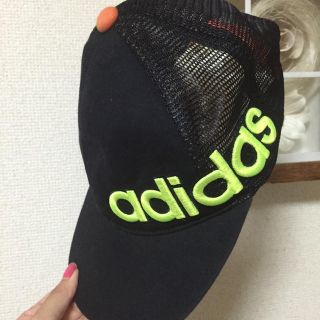 アディダス(adidas)のadidasキャップ(キャップ)