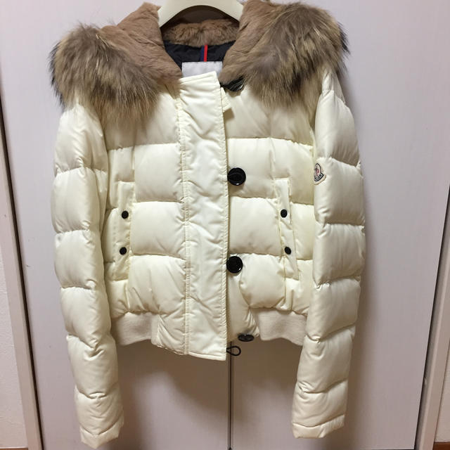 独特な MONCLER ダウンジャケット MONCLER - ダウンジャケット