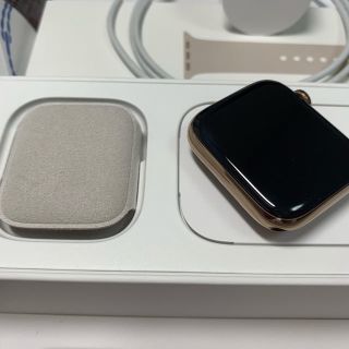 アップルウォッチ(Apple Watch)のApple Watch Series 4 ゴールド ステンレスセルラー44(腕時計(デジタル))