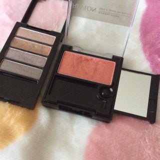 レブロン(REVLON)のREVLON レブロン  アイシャドウ＆チーク 2個セット☆(アイシャドウ)