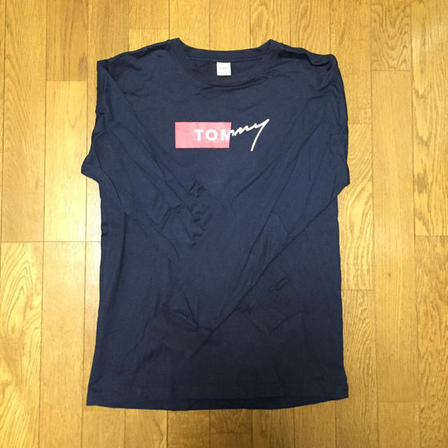 TOMMY(トミー)のTOMMY メンズのトップス(Tシャツ/カットソー(七分/長袖))の商品写真